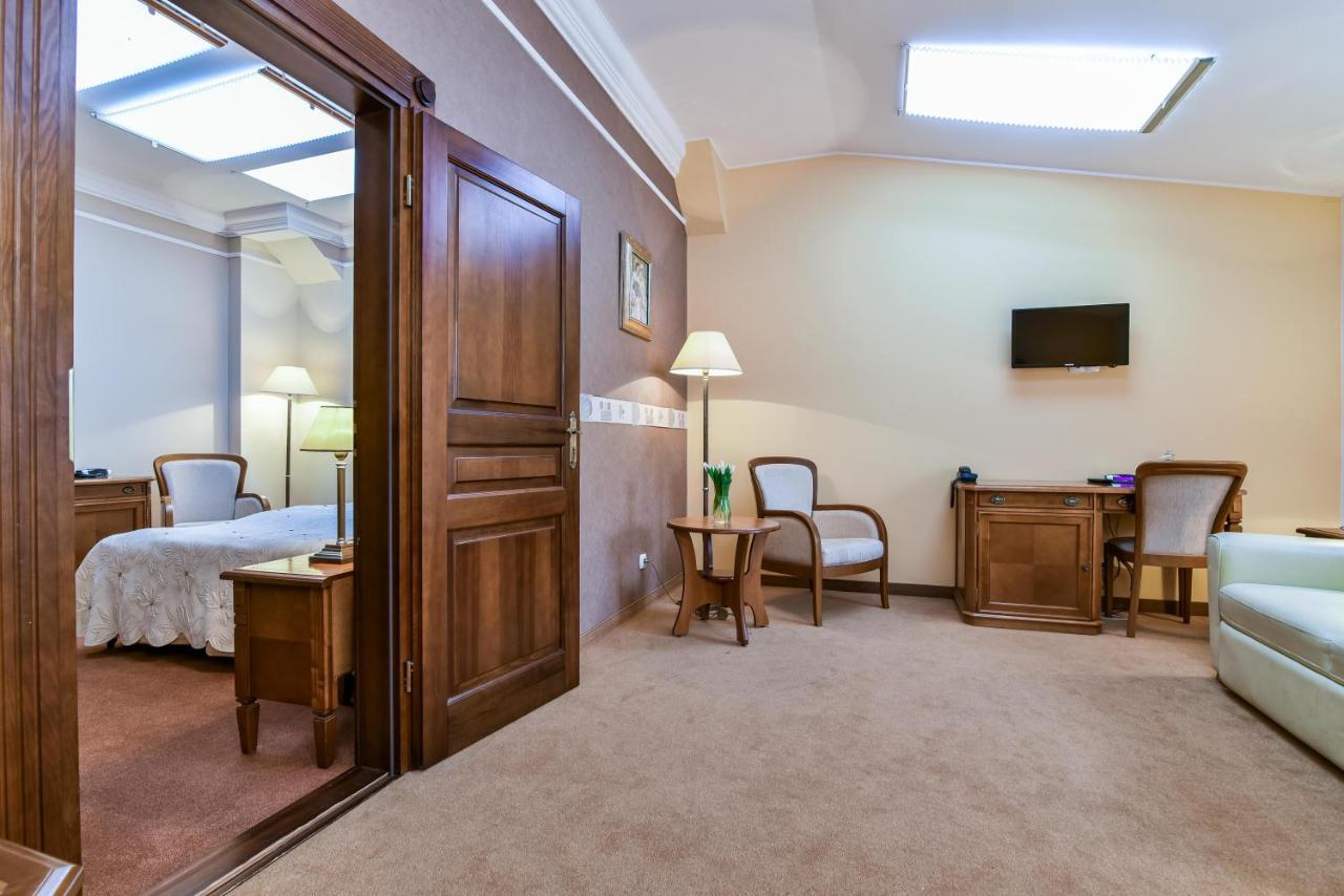Hotel Spa Wieniawa Реково Екстериор снимка