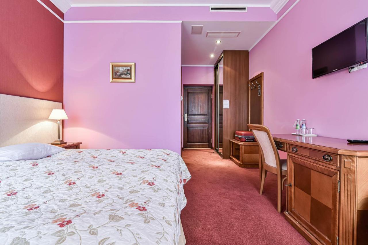 Hotel Spa Wieniawa Реково Екстериор снимка