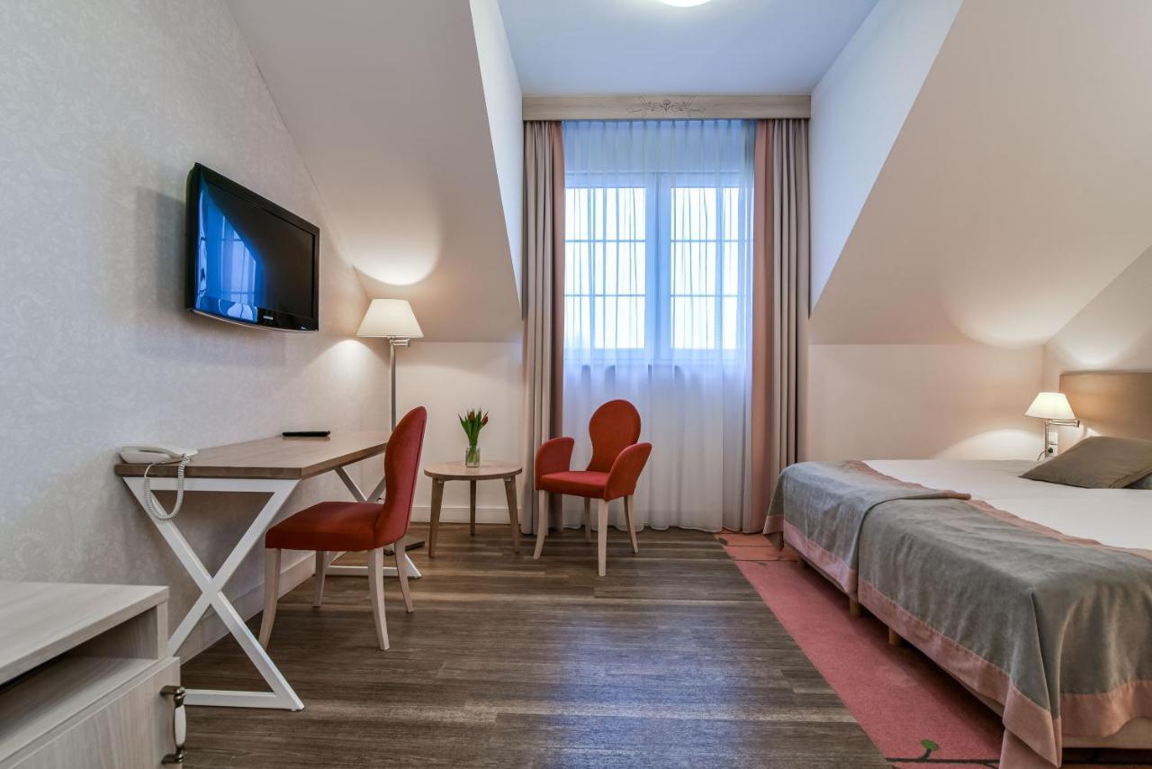 Hotel Spa Wieniawa Реково Екстериор снимка