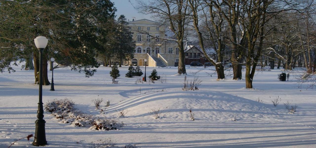 Hotel Spa Wieniawa Реково Екстериор снимка