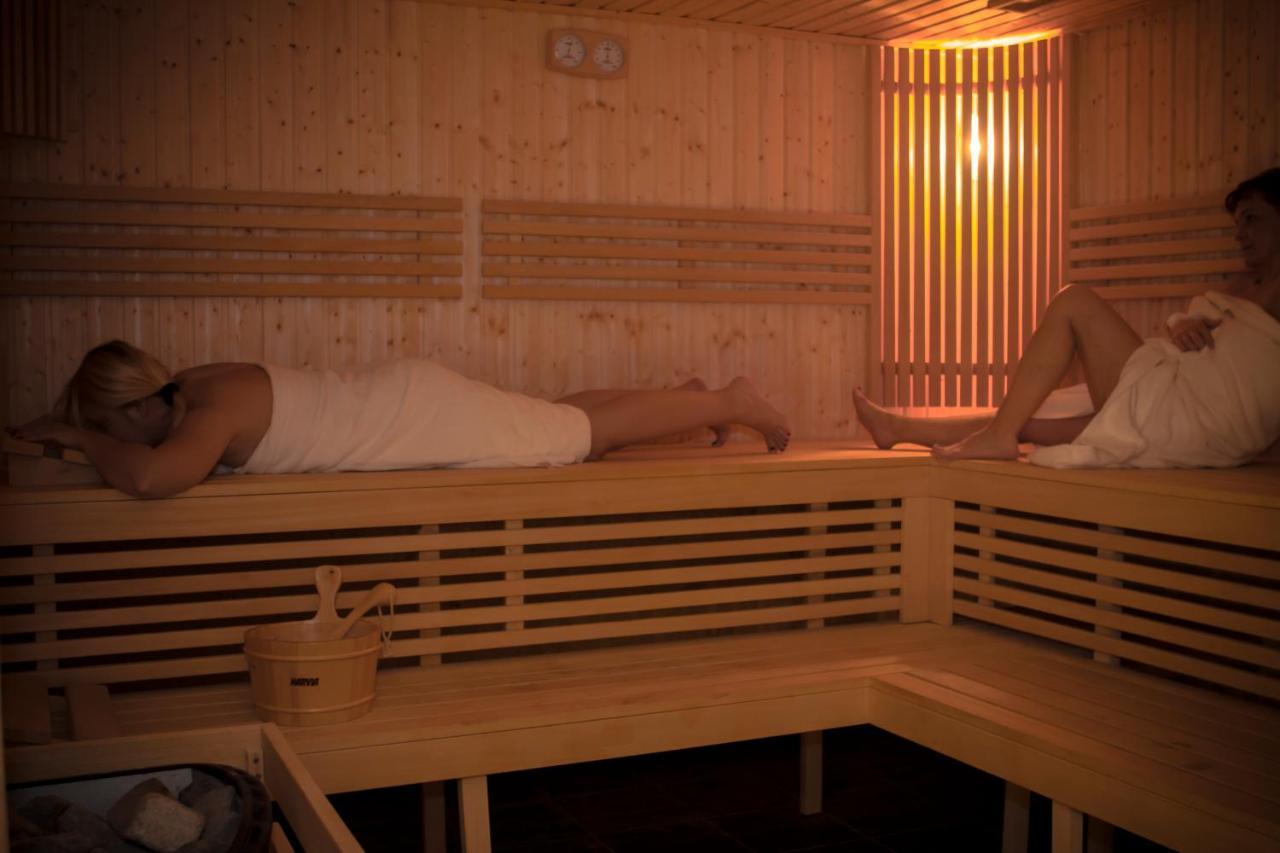 Hotel Spa Wieniawa Реково Екстериор снимка